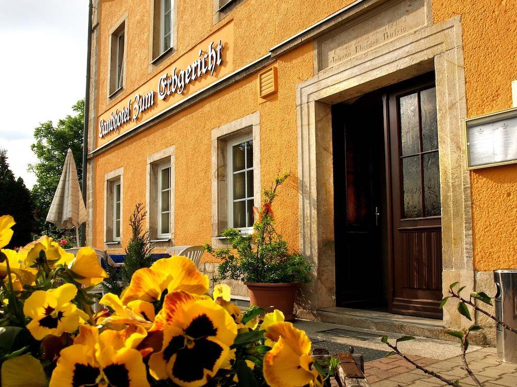 Landhotel Zum Erbgericht Щолпен Екстериор снимка